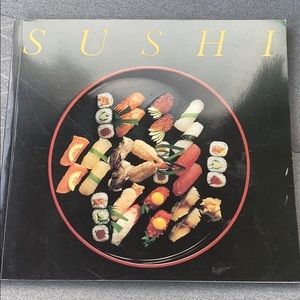 Sushi - information and cookbook book‎